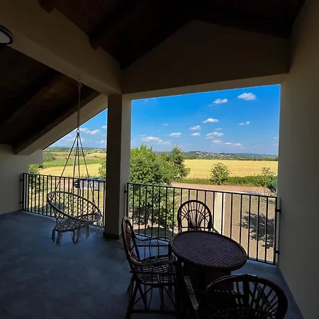 Nyaraló Casa Lisovic